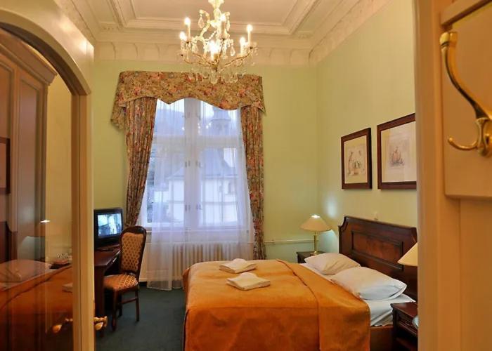 Hotel Ester Karlovy Vary Exterior photo