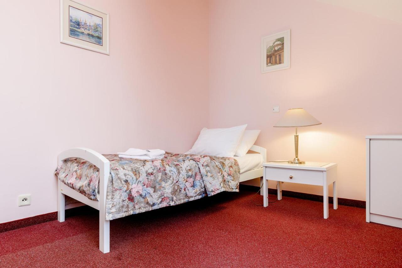 Hotel Ester Karlovy Vary Room photo